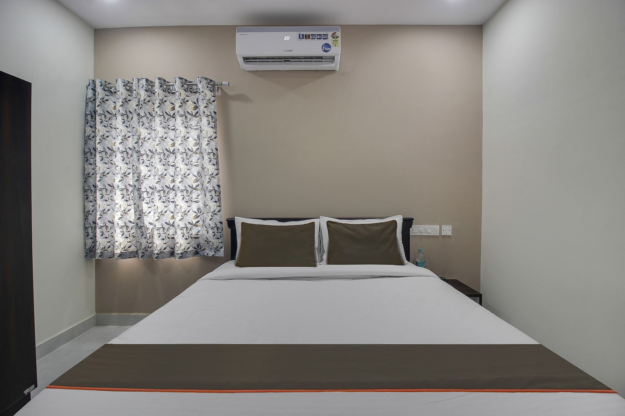 Super Collection O SIRI GRAND INN Classic 7