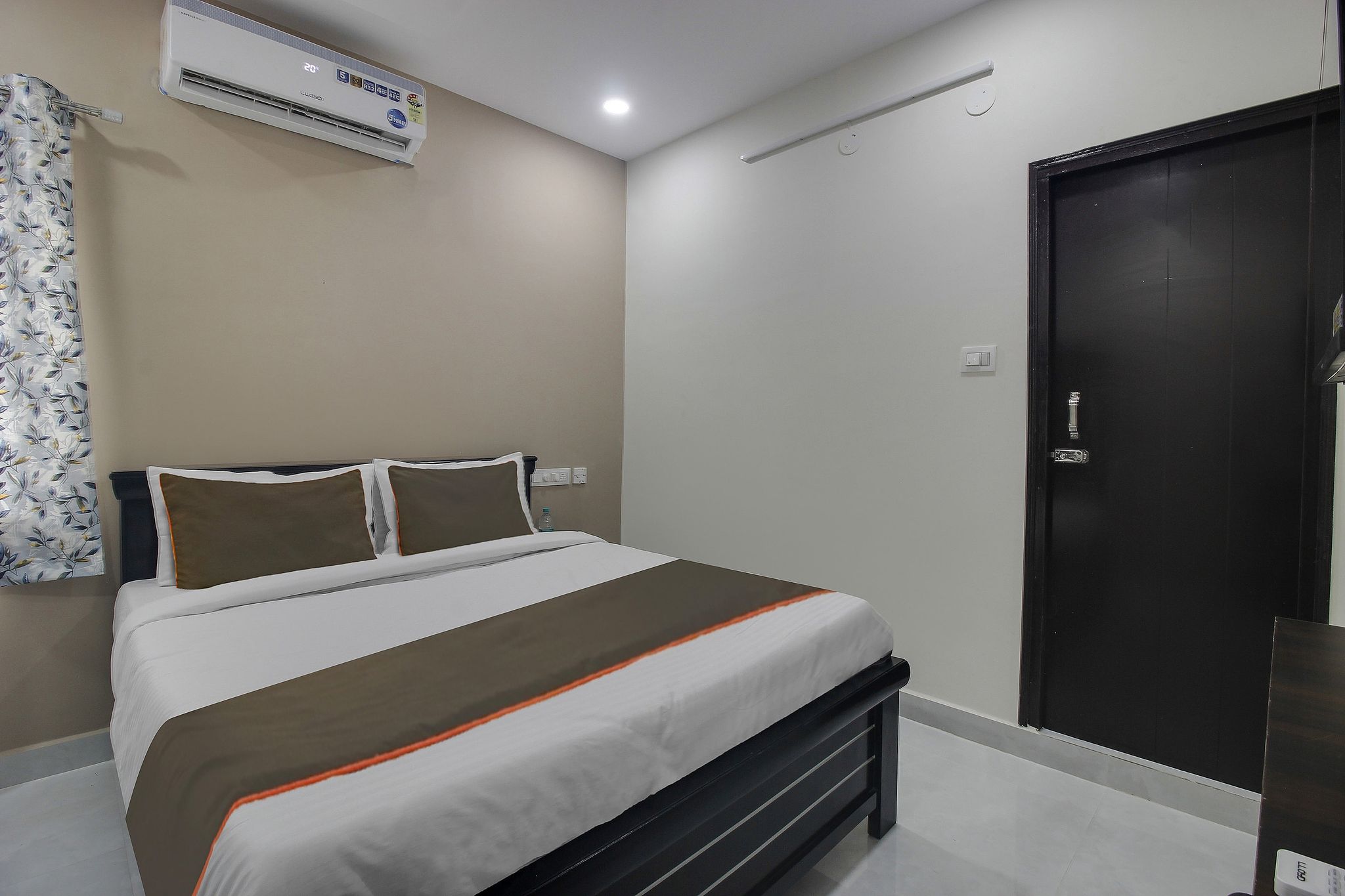 Super Collection O SIRI GRAND INN Classic 11