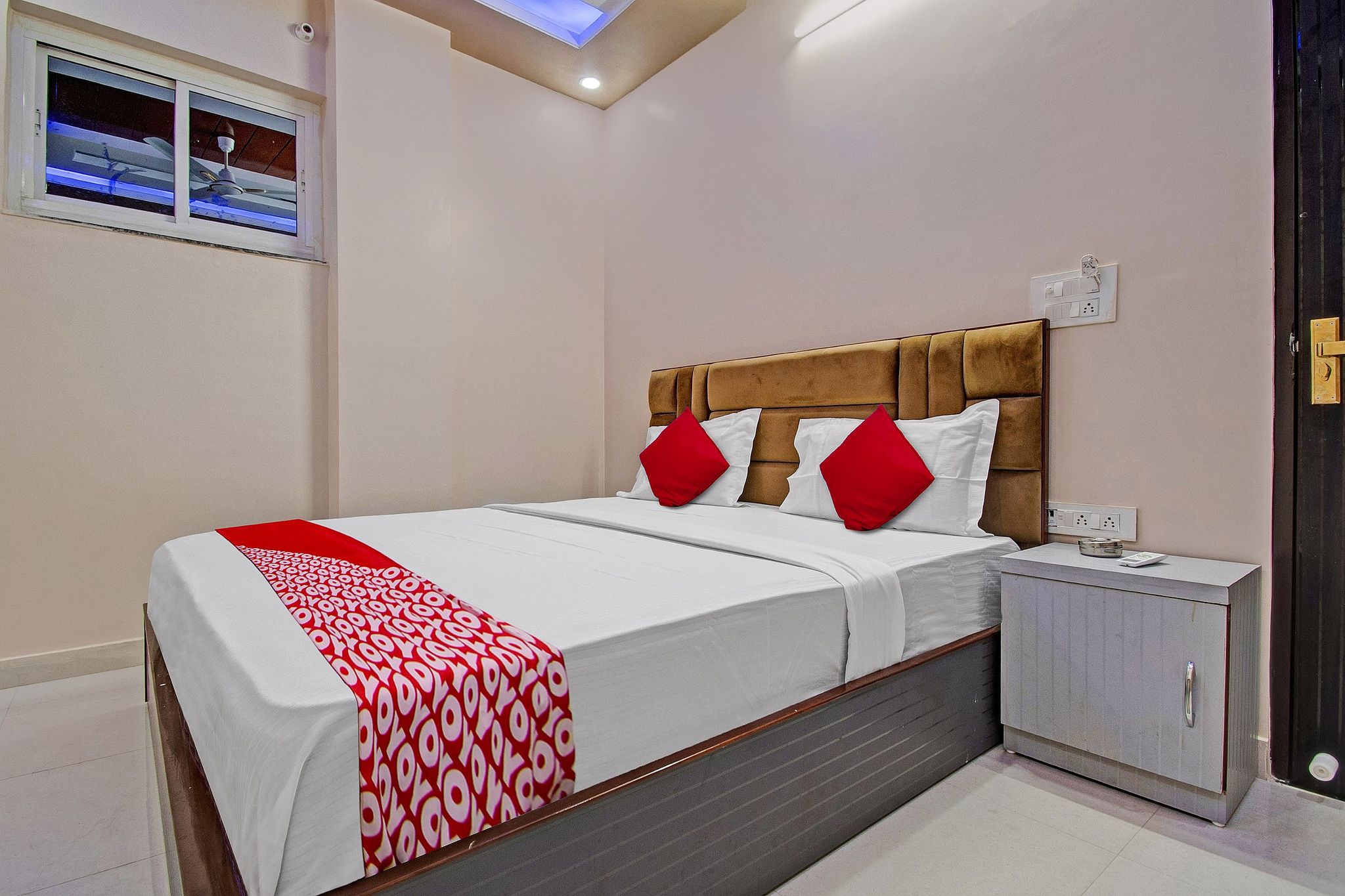 Hotel O Krishna Palace Classic 10