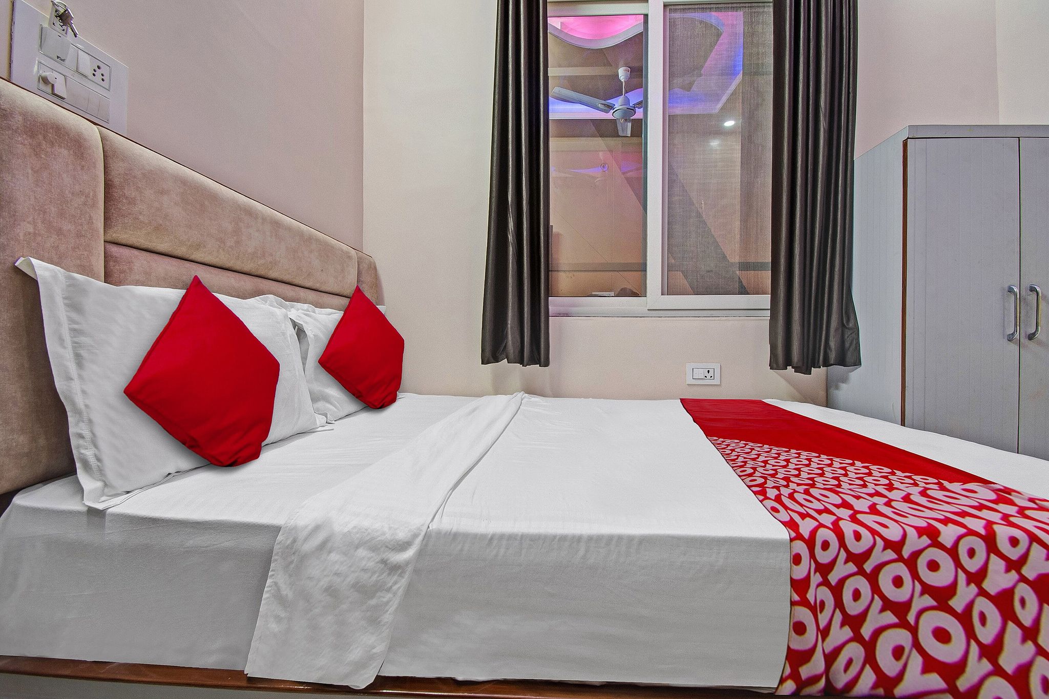Hotel O Krishna Palace Classic 7