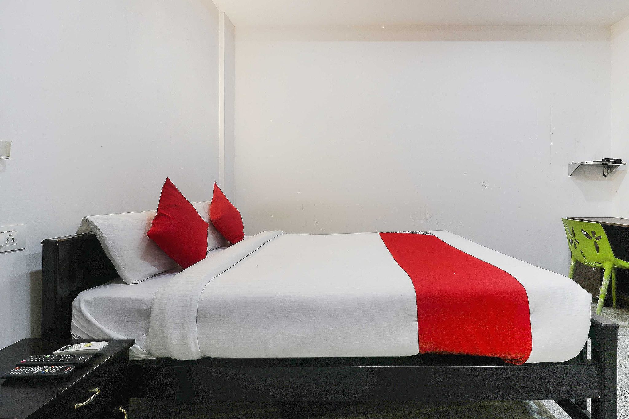 Hotel O Aluva Town Classic 4