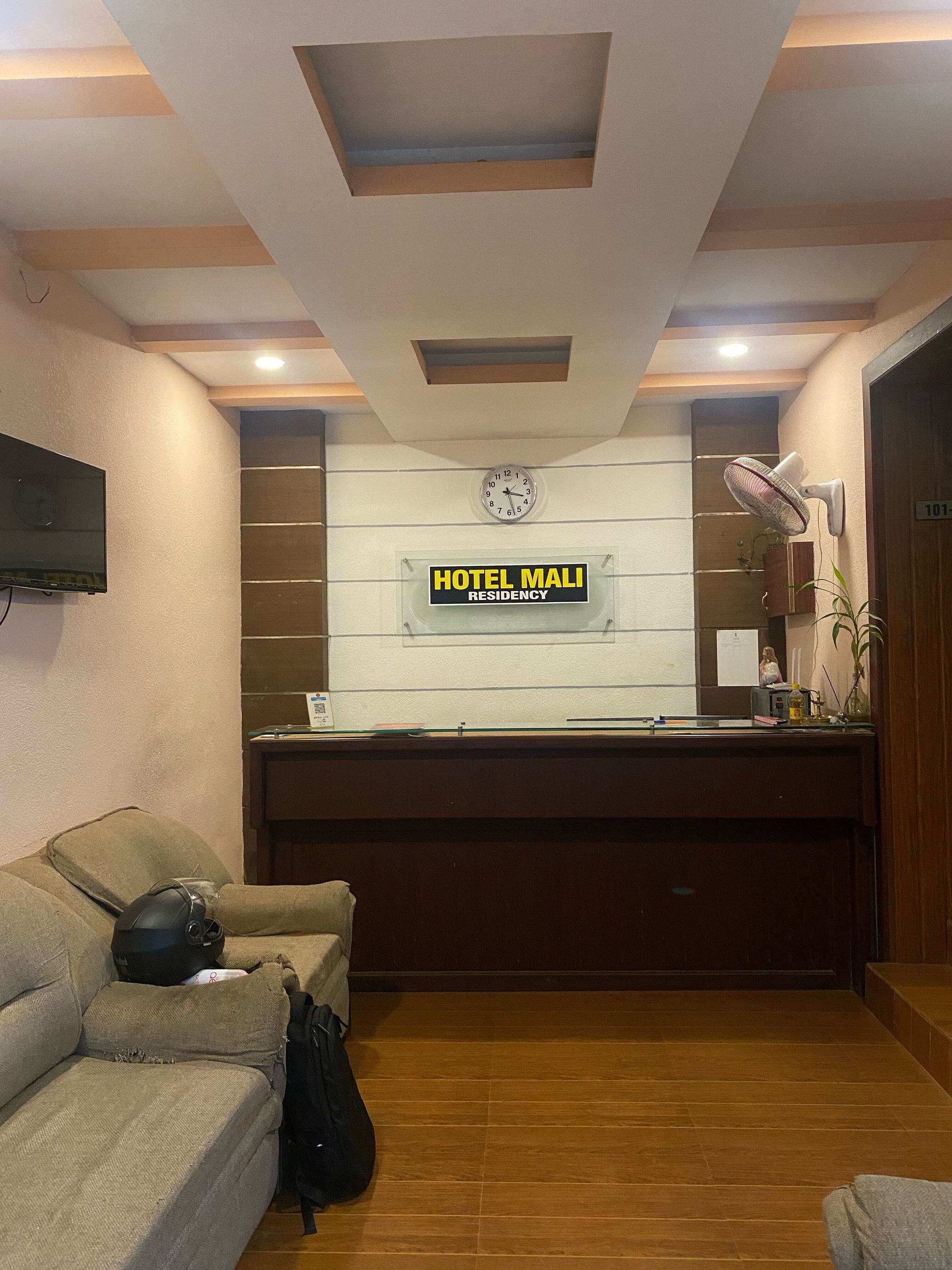 OYO 819187 Hotel Mali Residency Classic 2