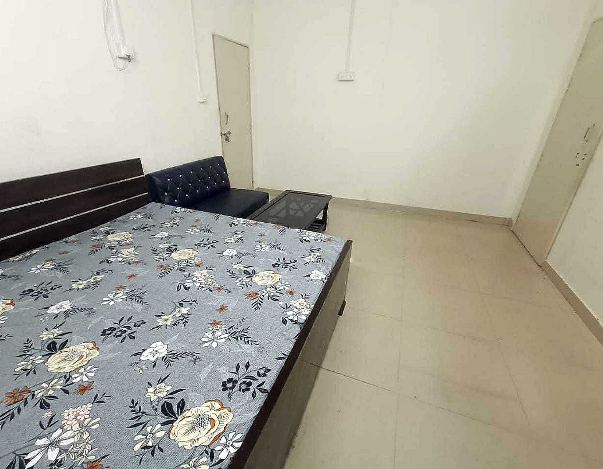 OYO Flagship Dream Heaven Production House Classic 19