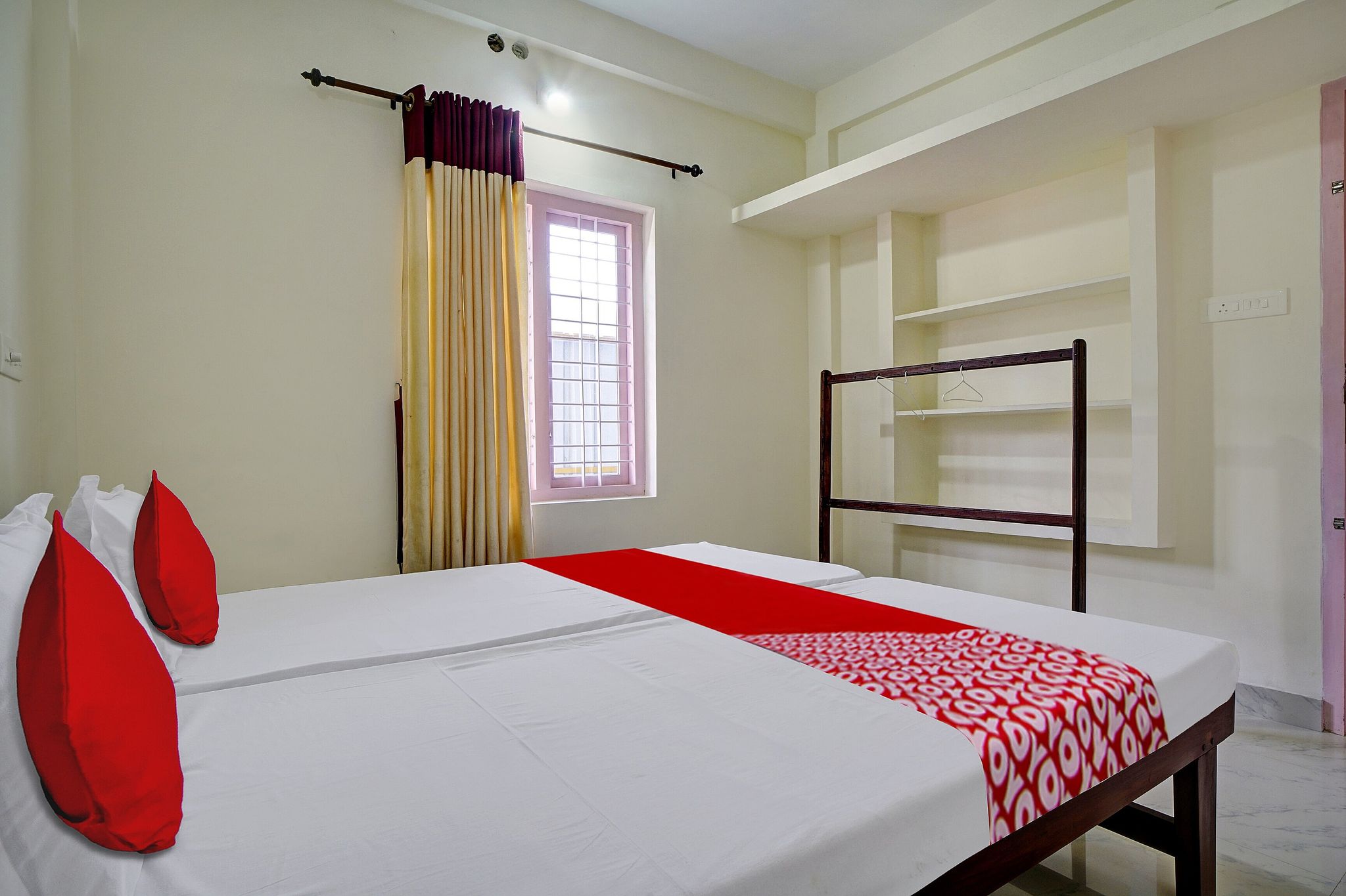 Hotel O Lulu Home Classic 12