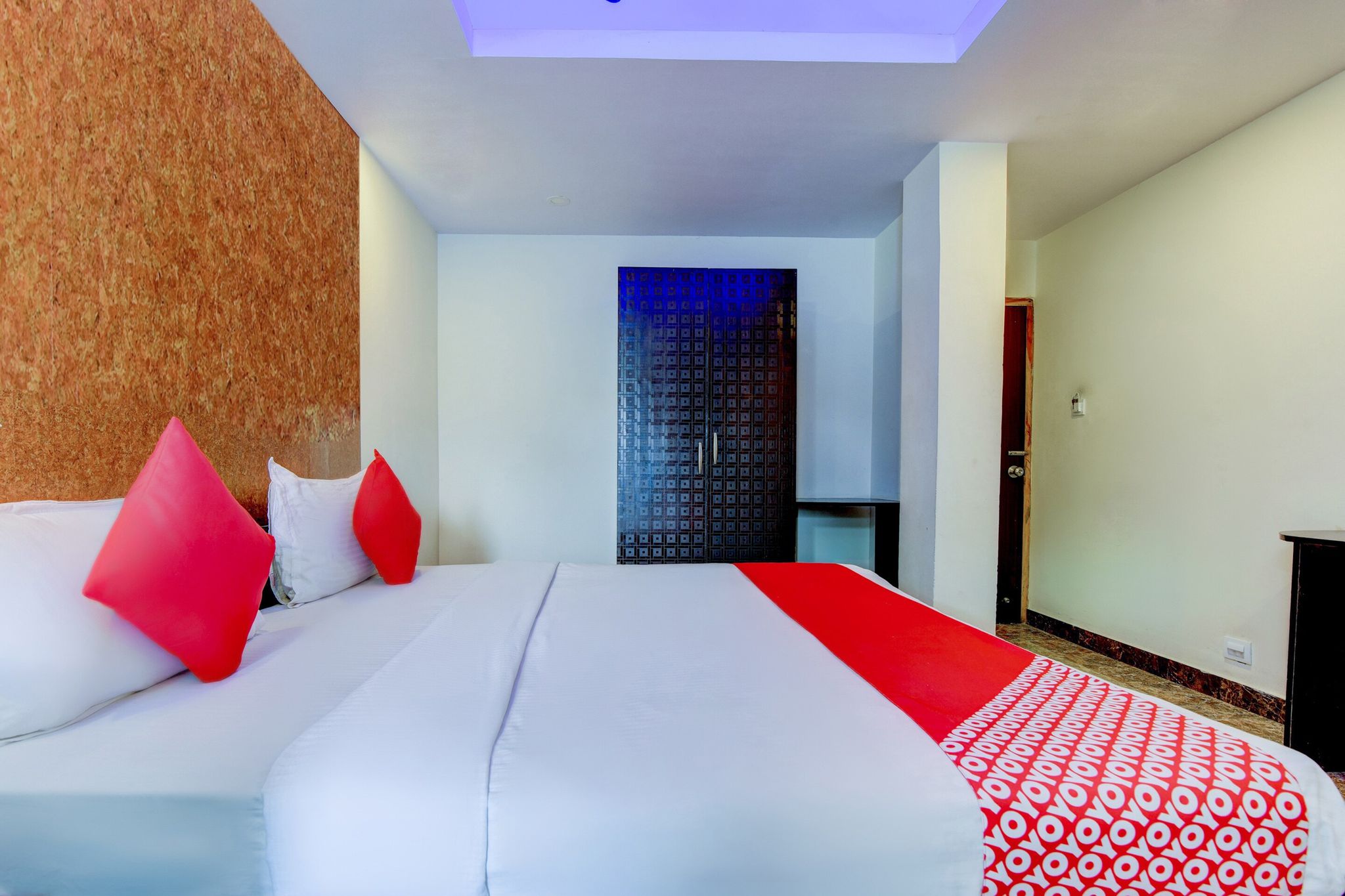 Hotel O by OYO P S Grand Classic 24