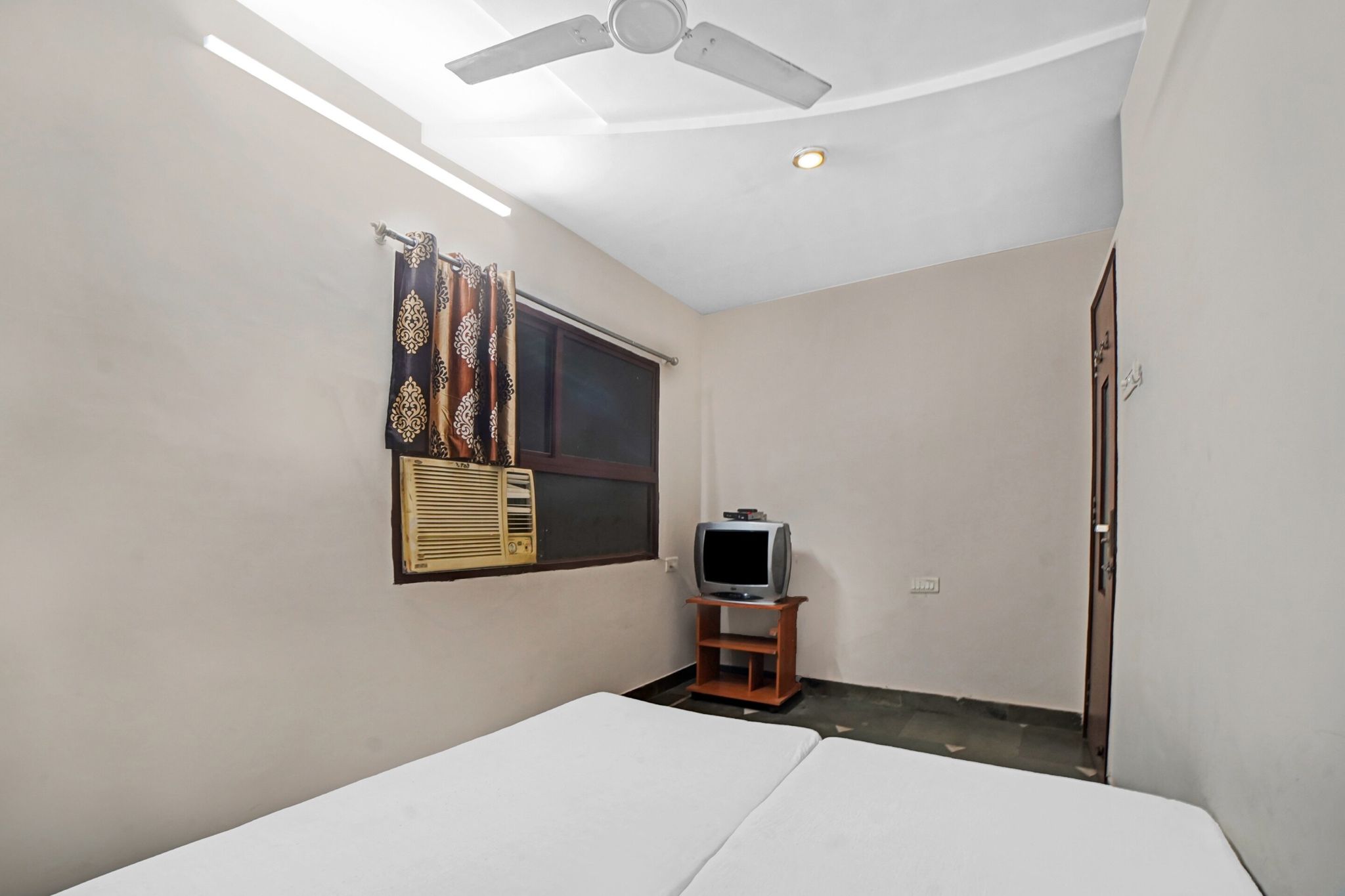 Hotel O Home Stay Classic 18