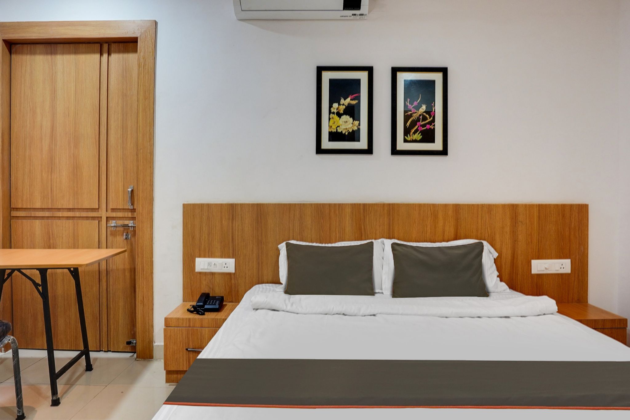 Hotel O Raipur Classic 11