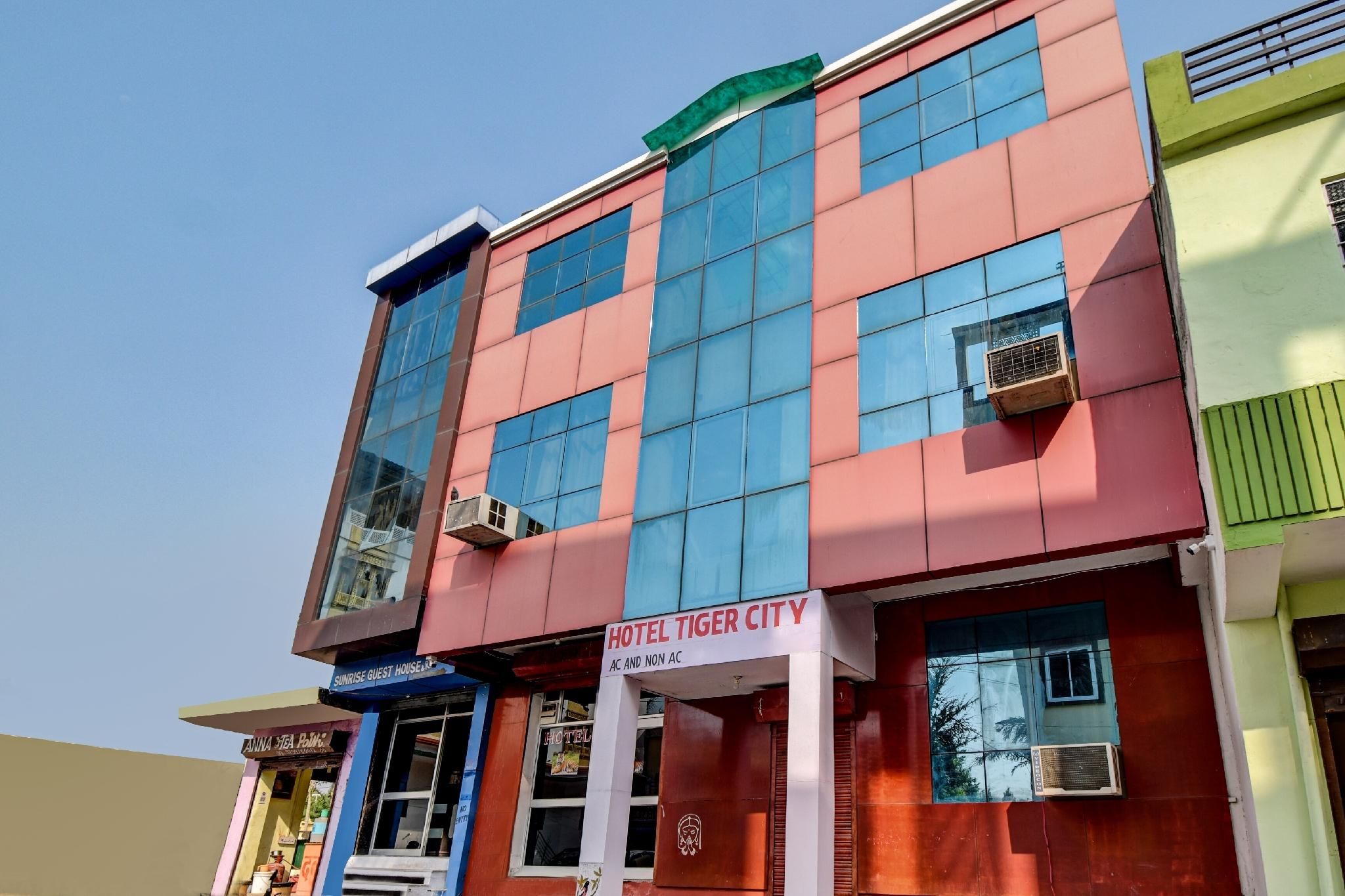 Hotel Tiger City