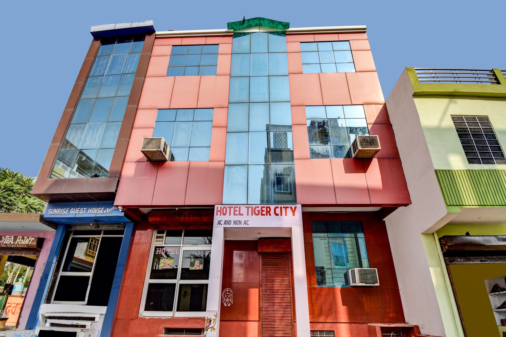 Hotel Tiger City