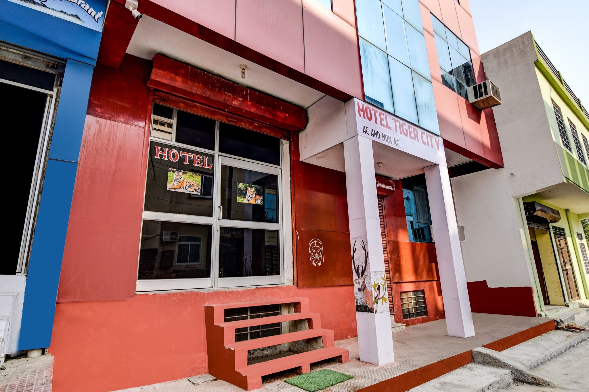 Hotel Tiger City