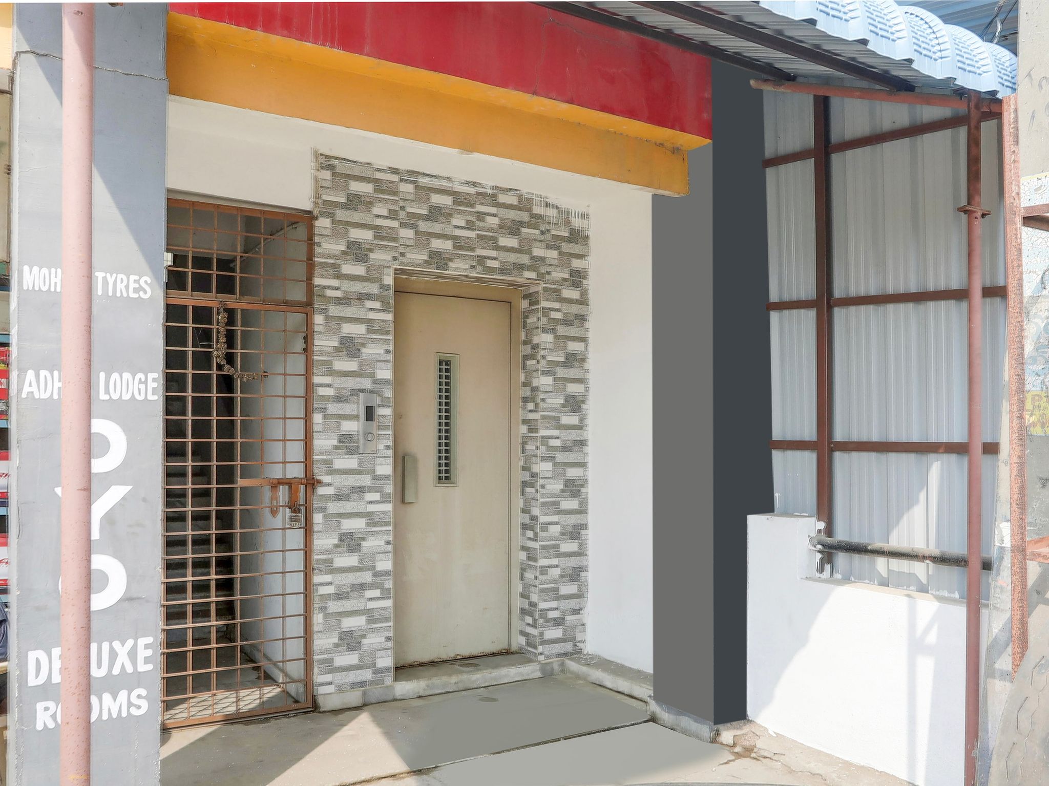 OYO Flagship Adhya Lodge