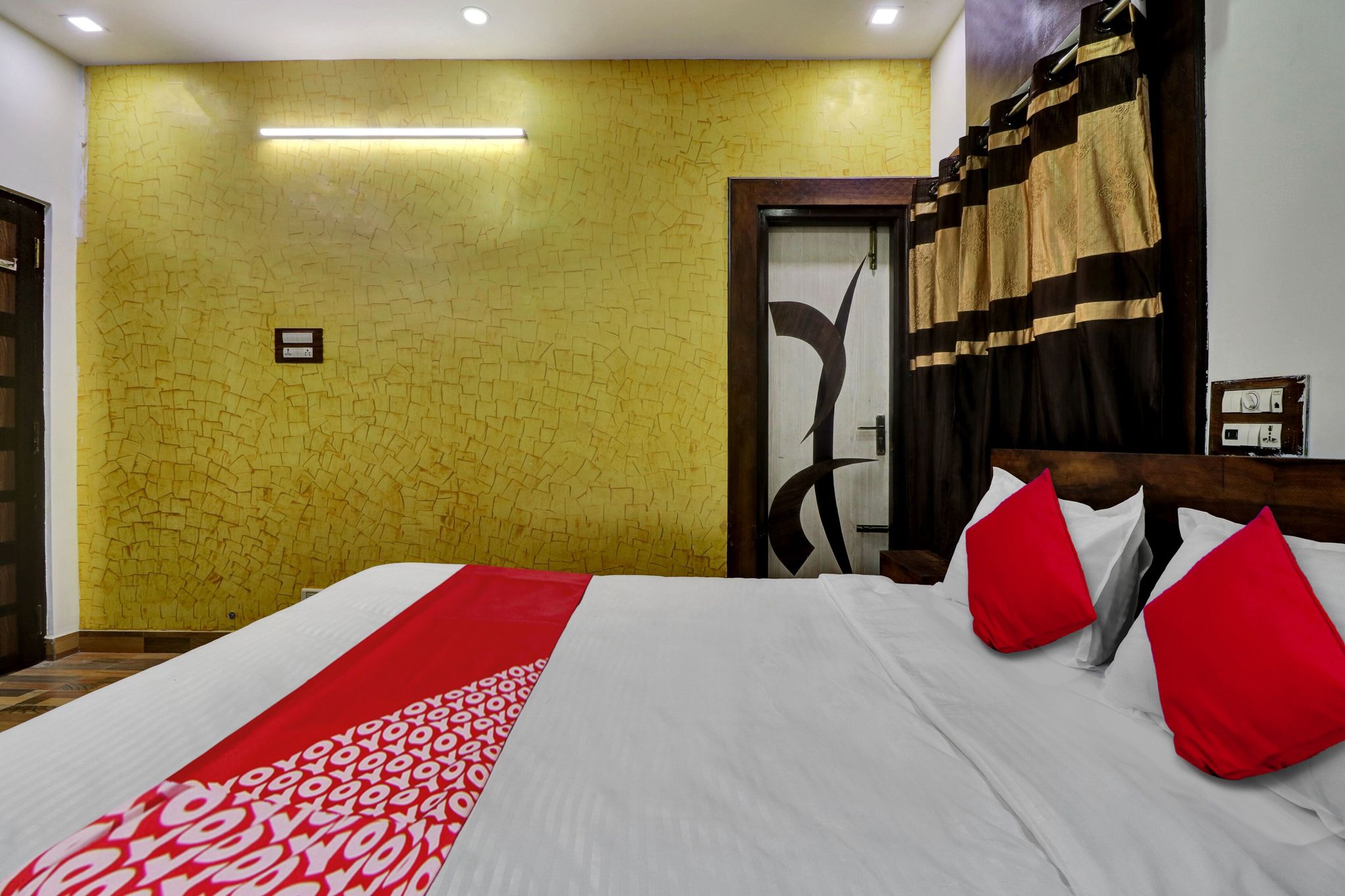 Hotel O by OYO SESHADRI HOMESTAY Classic 8