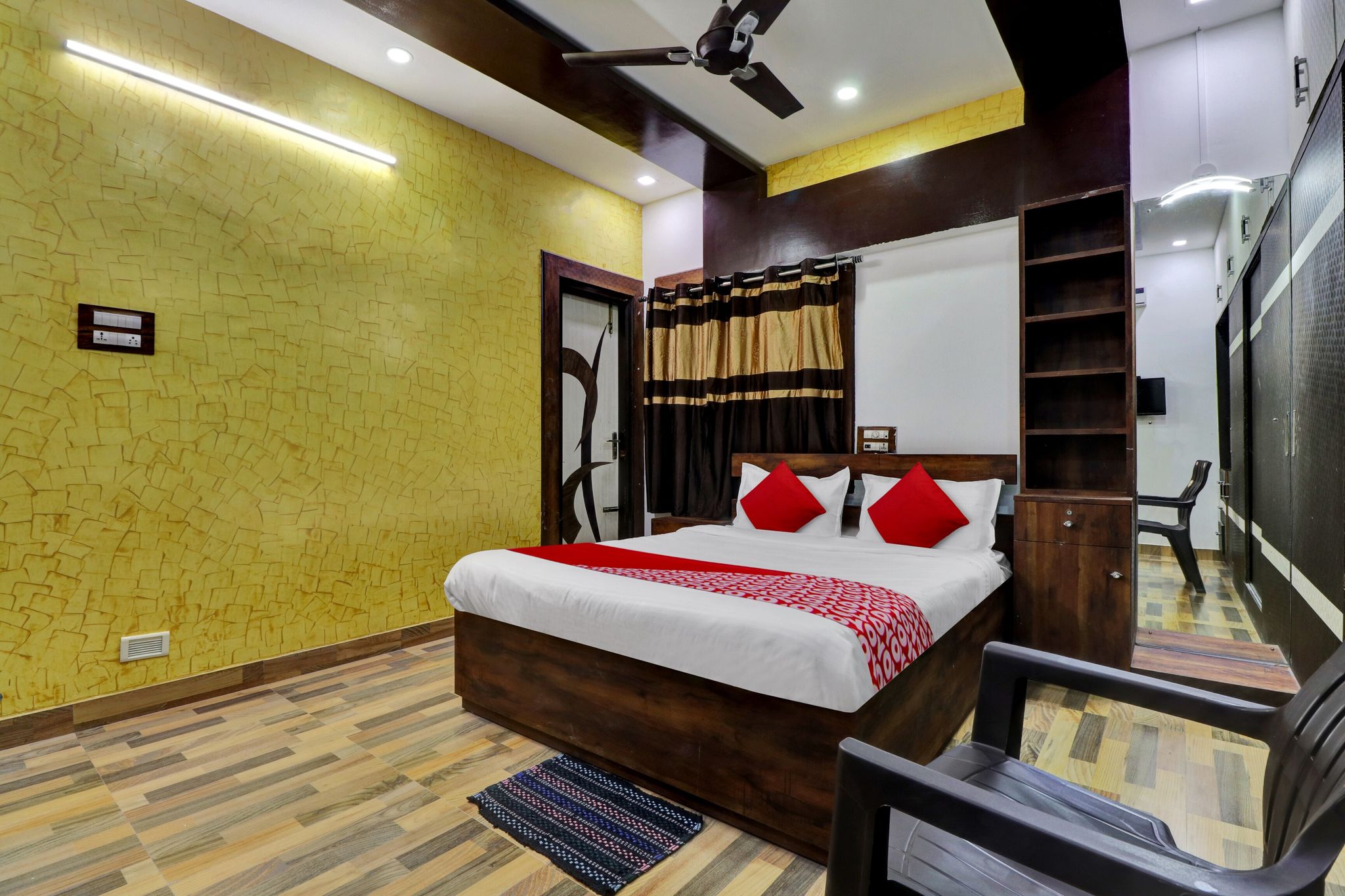 Hotel O by OYO SESHADRI HOMESTAY Classic 5