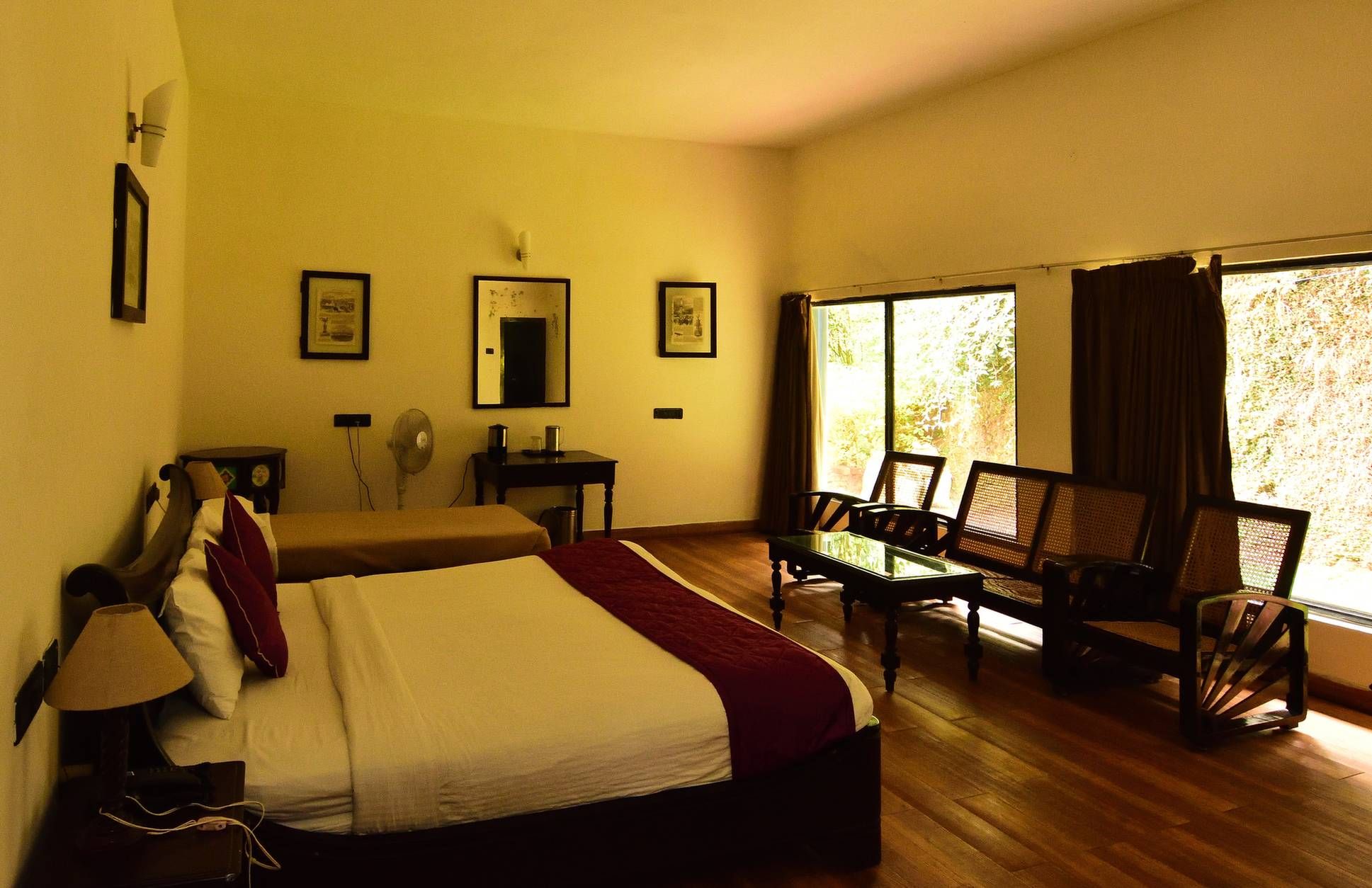 Hotel Tamilnadu, Coonoor Standard Double Room 12