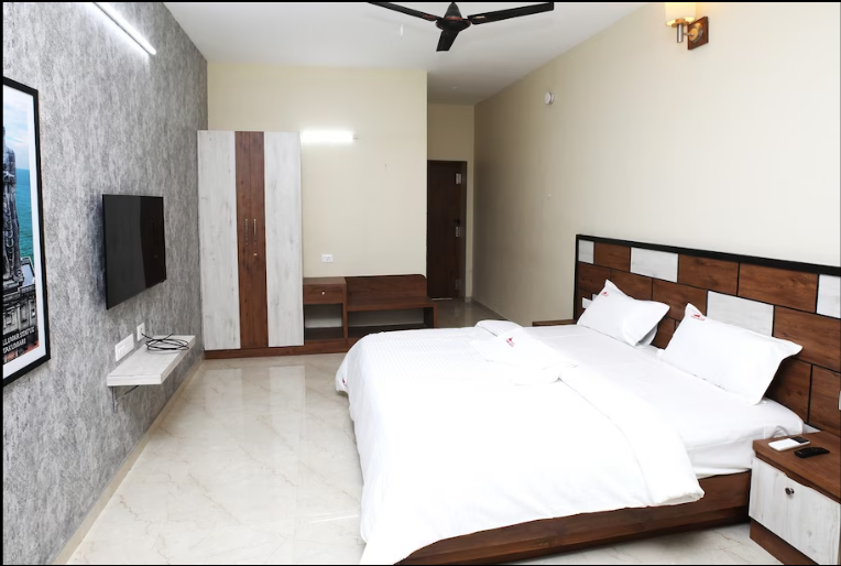 Hotel Tamilnadu, Tirunelveli STANDARD