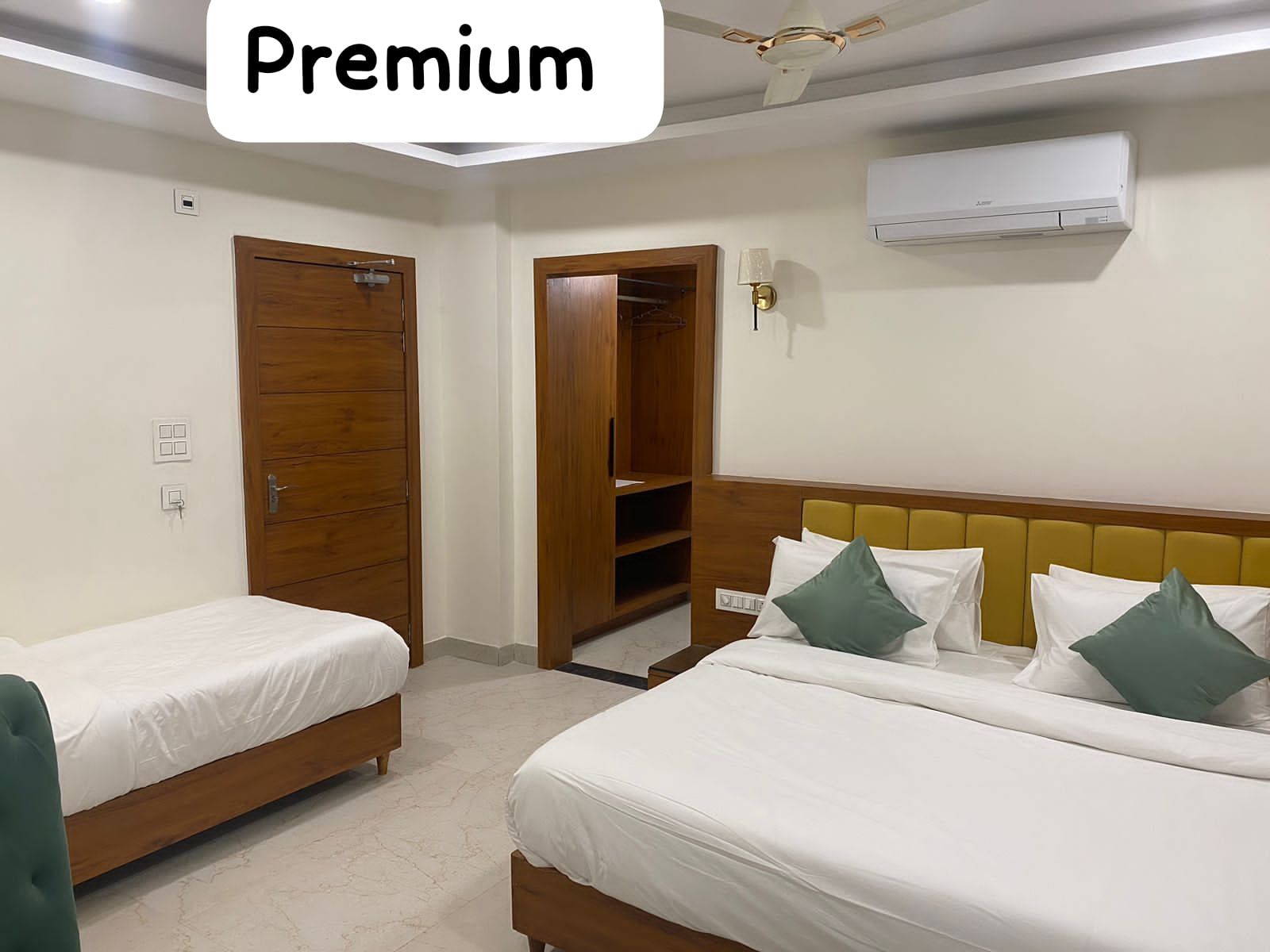 Premium Room