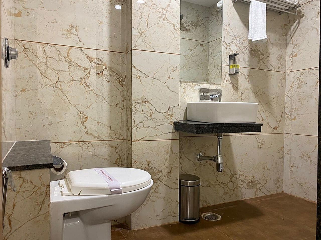 Hotel Heera Residency Executive Room 7