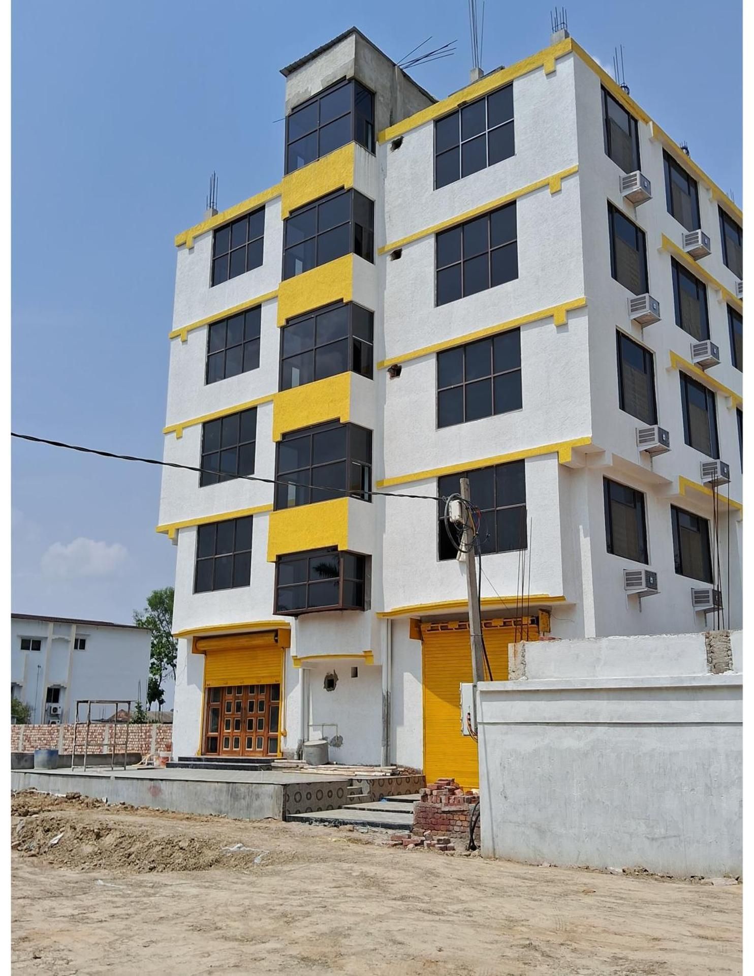 Hotel Gridhakuta International