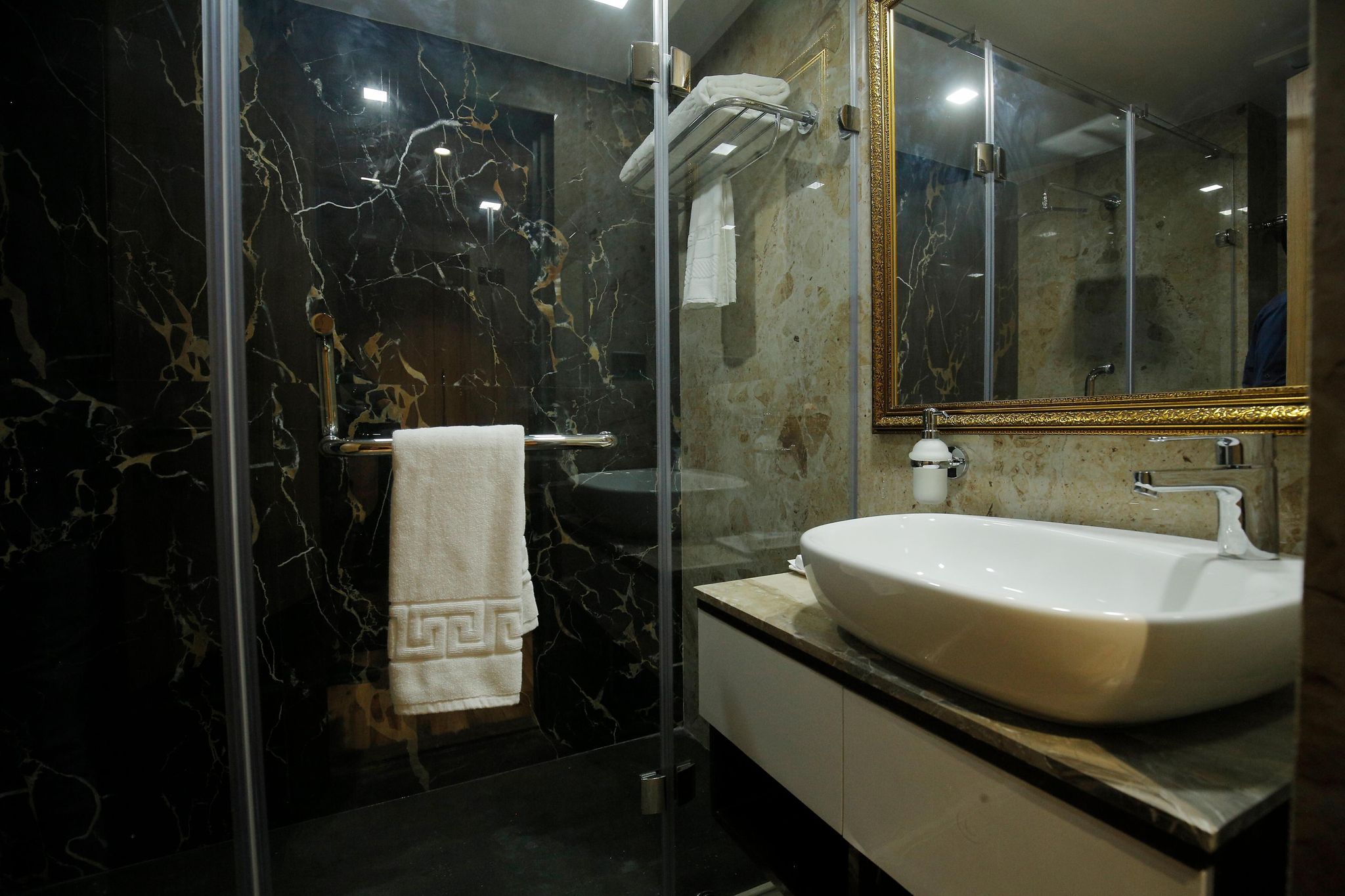 Hotel Daltin Daltin Deluxe 12