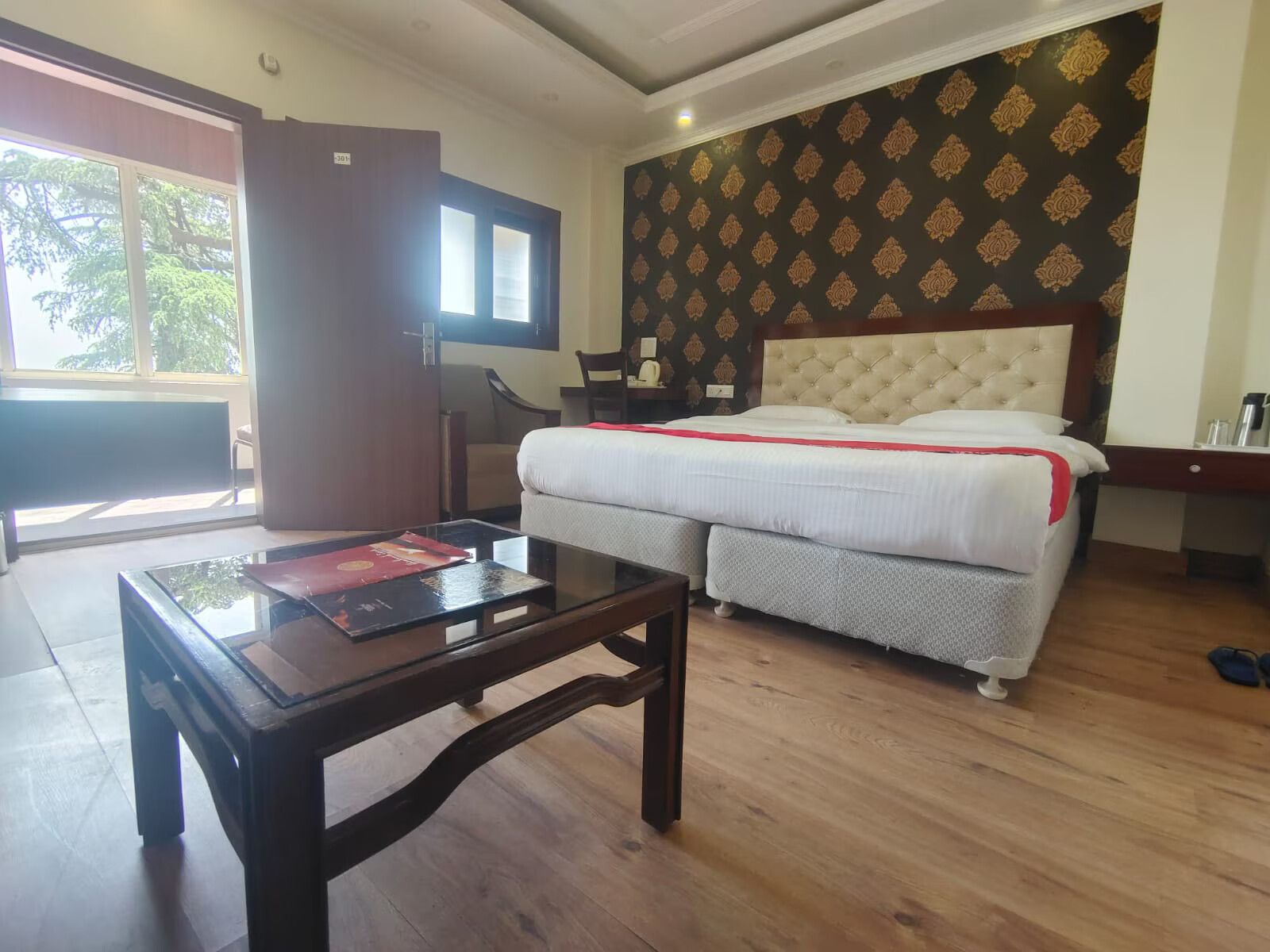 Hotel Himland East shimla Deluxe Double Room 3