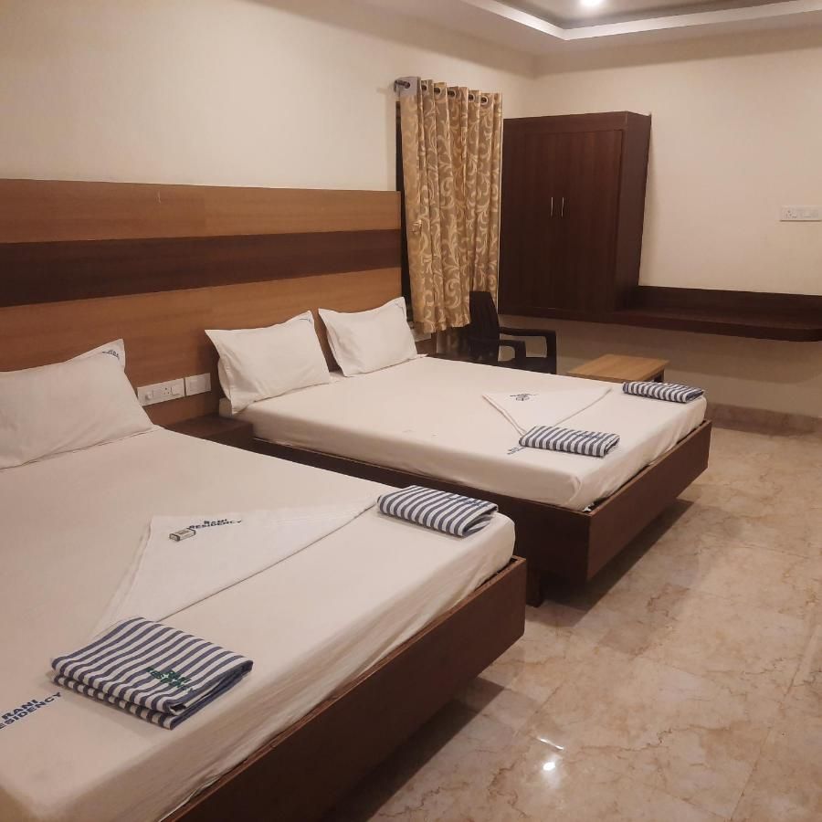 Quadruple Room ( AC)