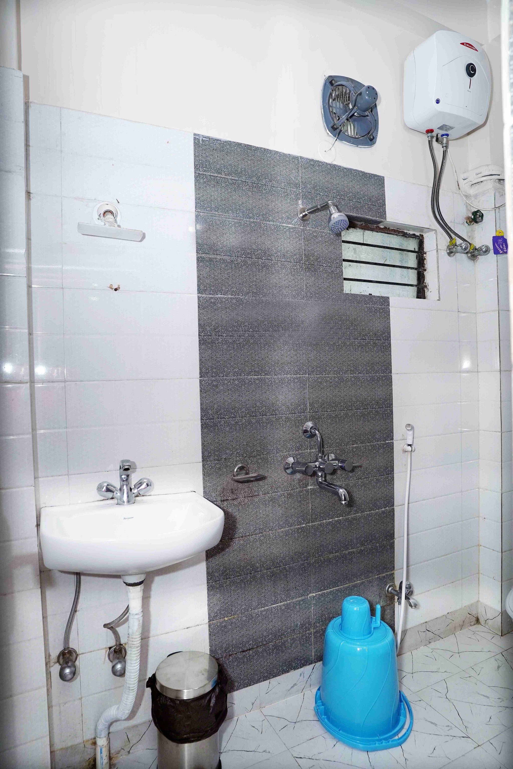 SONAR BANGLA GUEST HOUSE Twin Bed Room AC 6