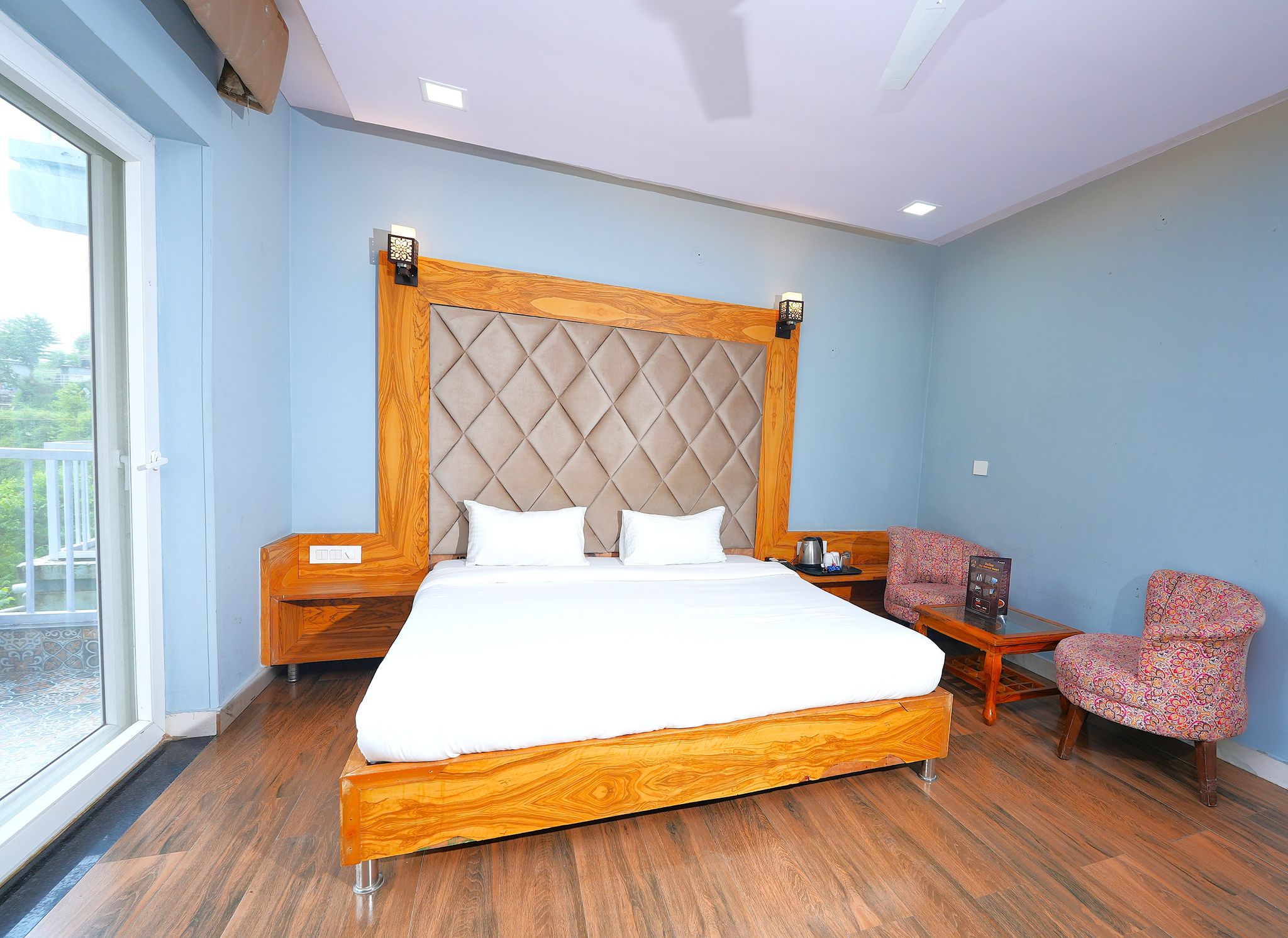 image_4270961_3fc6b07c-a187-47e5-85a8-c92acfc0b5b0