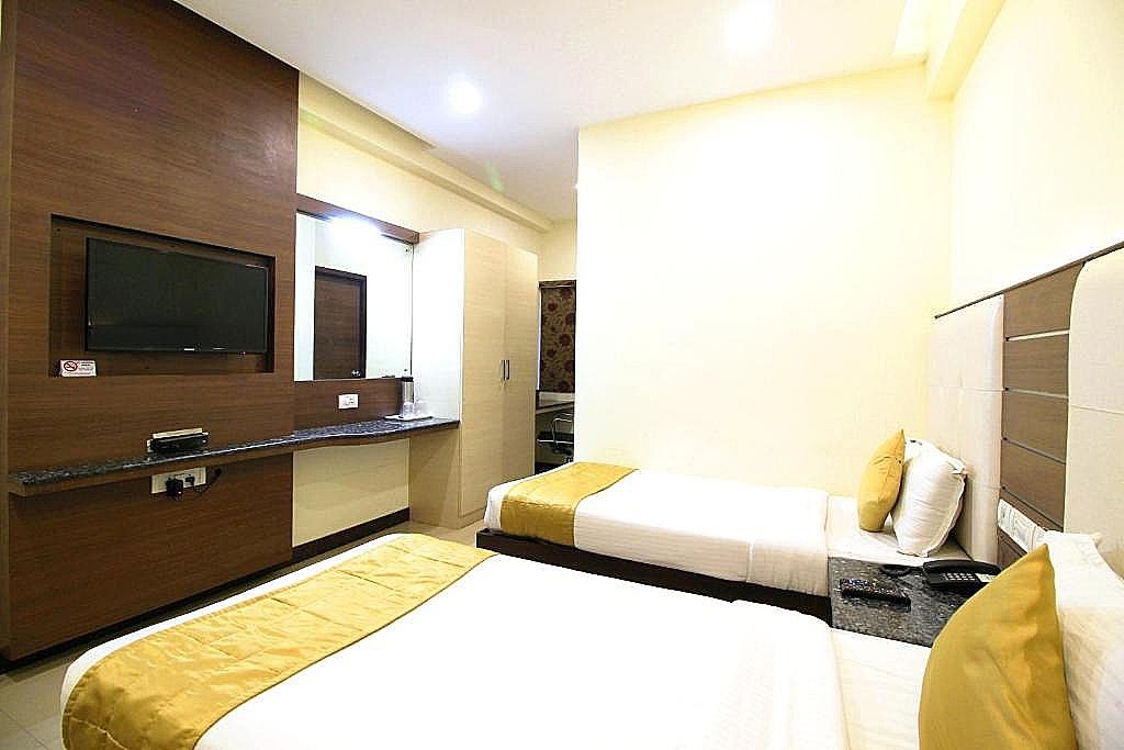 Saibala Grand Hotel Deluxe Room