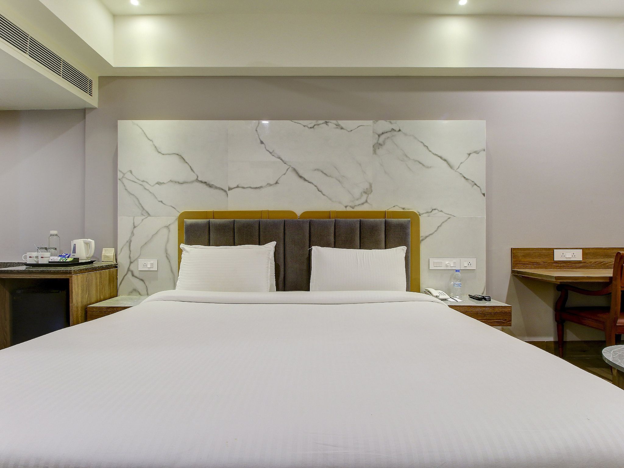Minerva Grand Himayatnagar Standard A/C Room 3