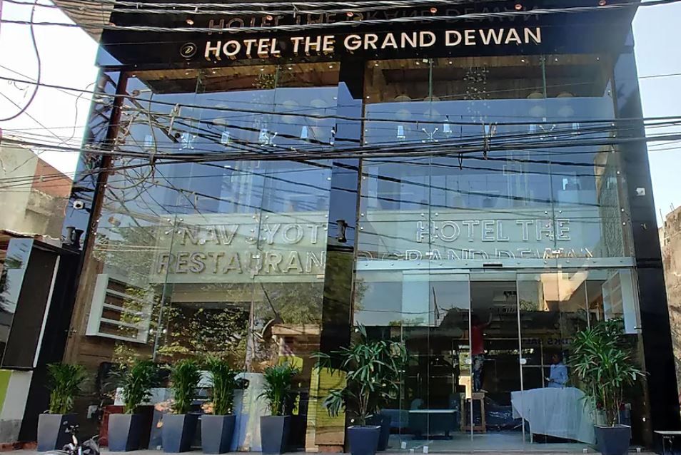 Hotel The Grand Dewan
