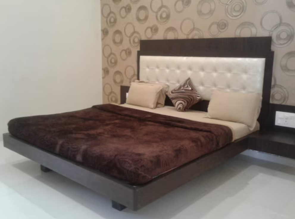  Omkar Hotels & Lawn  Super Deluxe Room 3