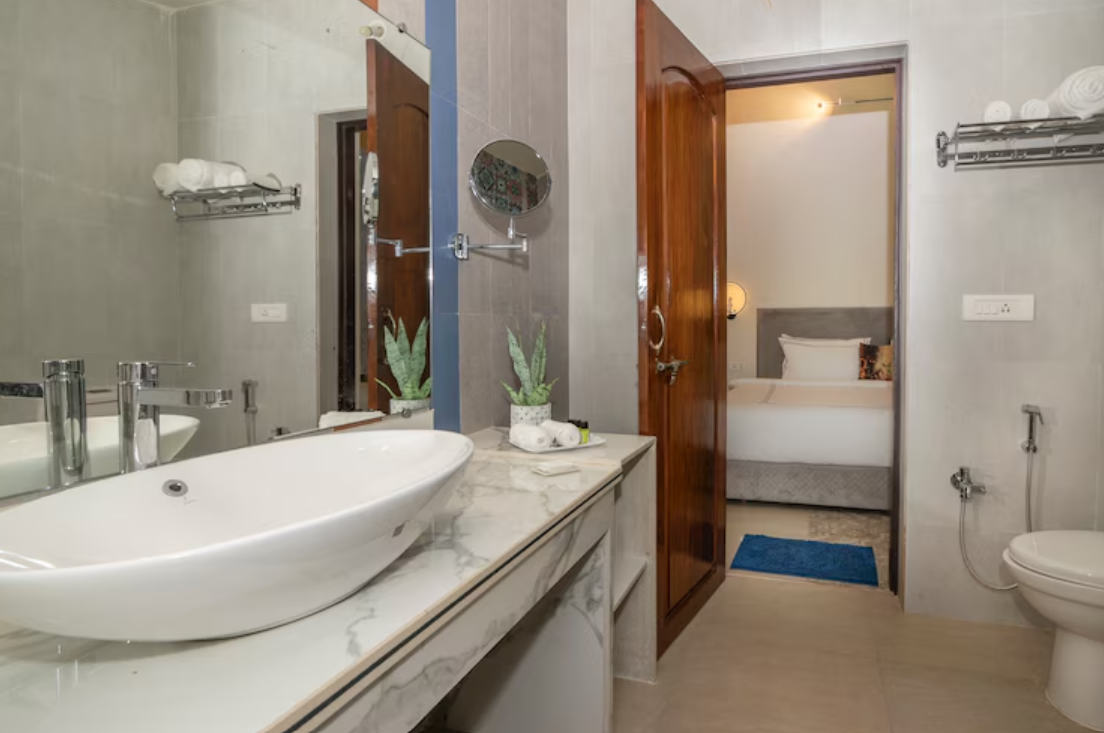 Sashas Holiday Village Zen Garden View 3