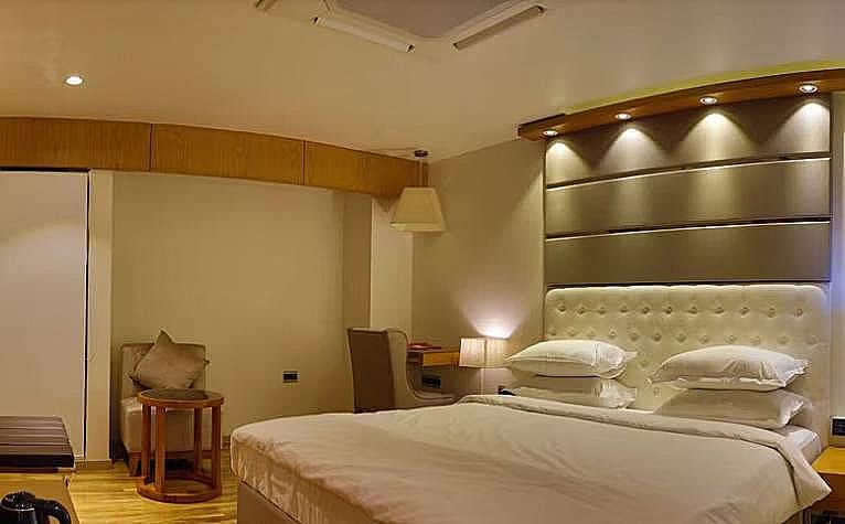 Deluxe Room Double or Twin