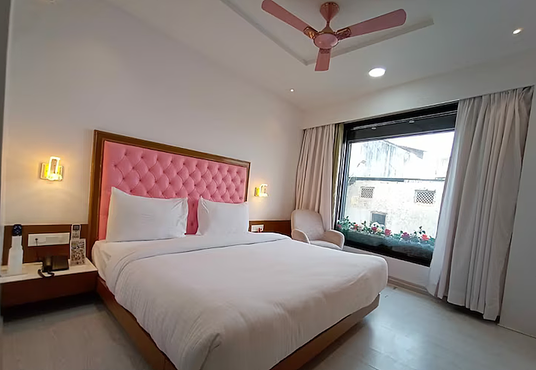 Suite Room