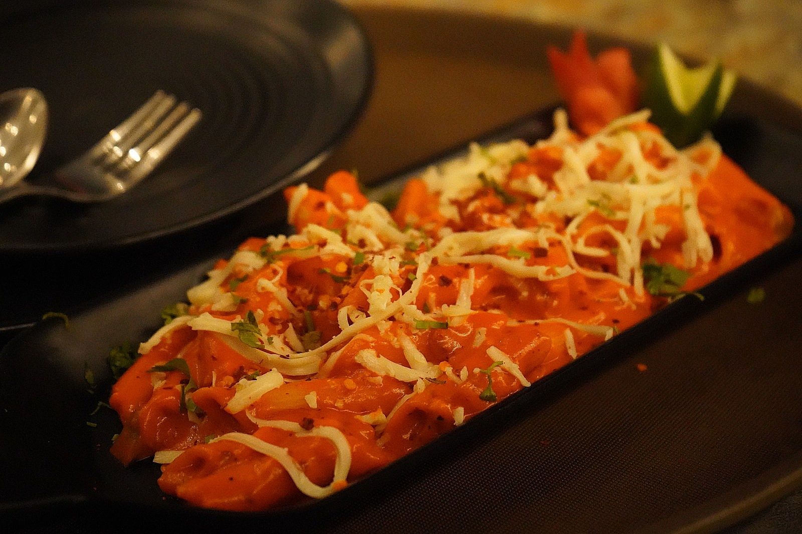 Food & Dining