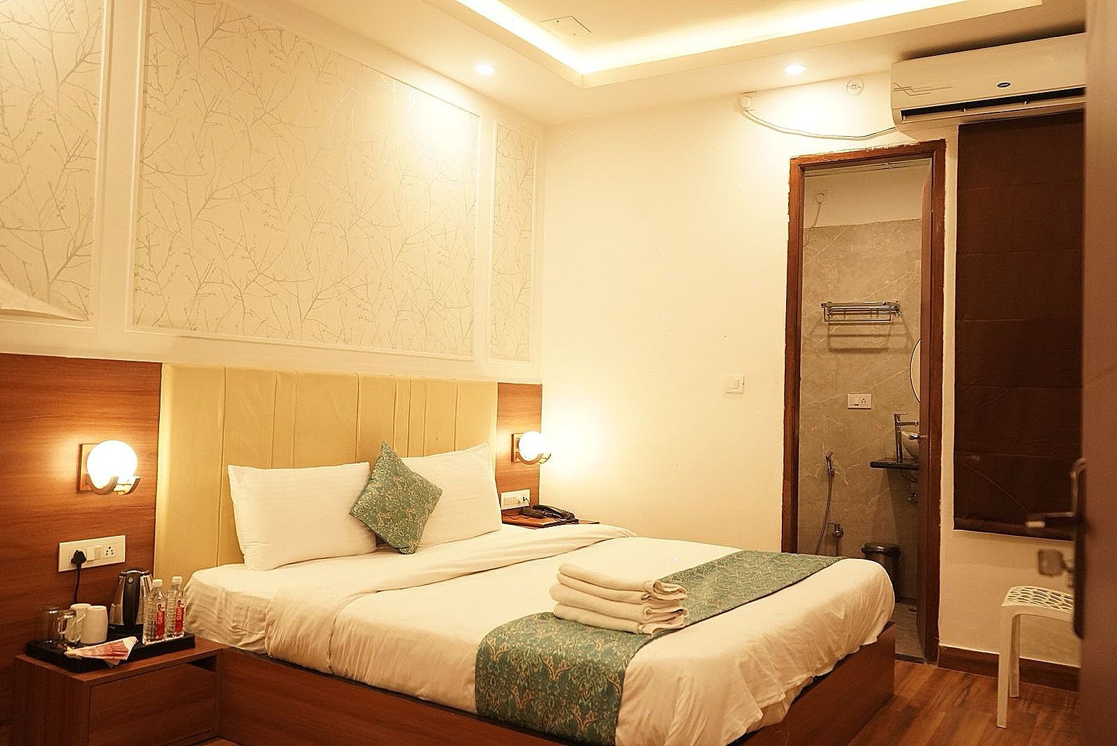 Hotel Heritage Divine Executive Room 7