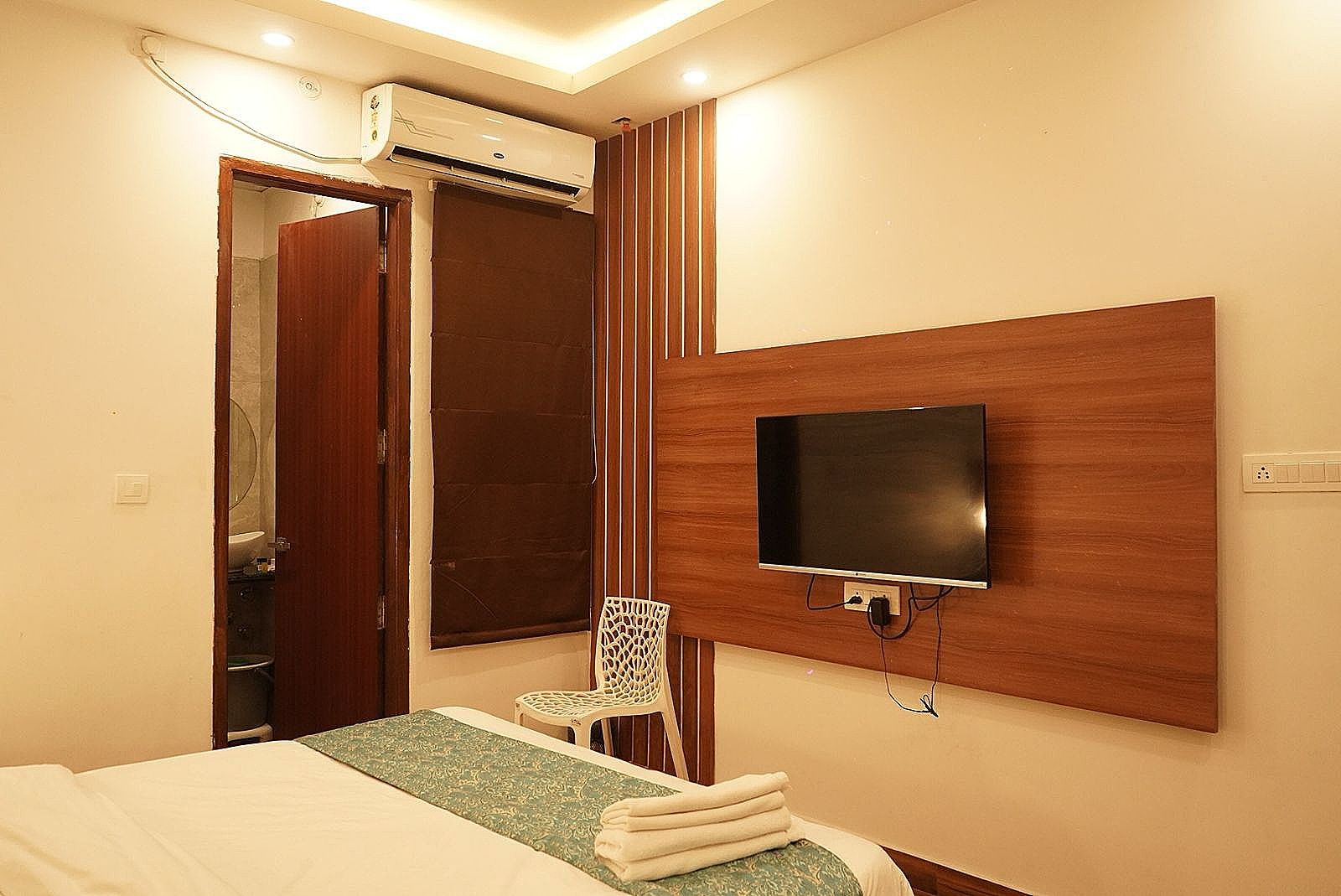 Hotel Heritage Divine Executive Room 10