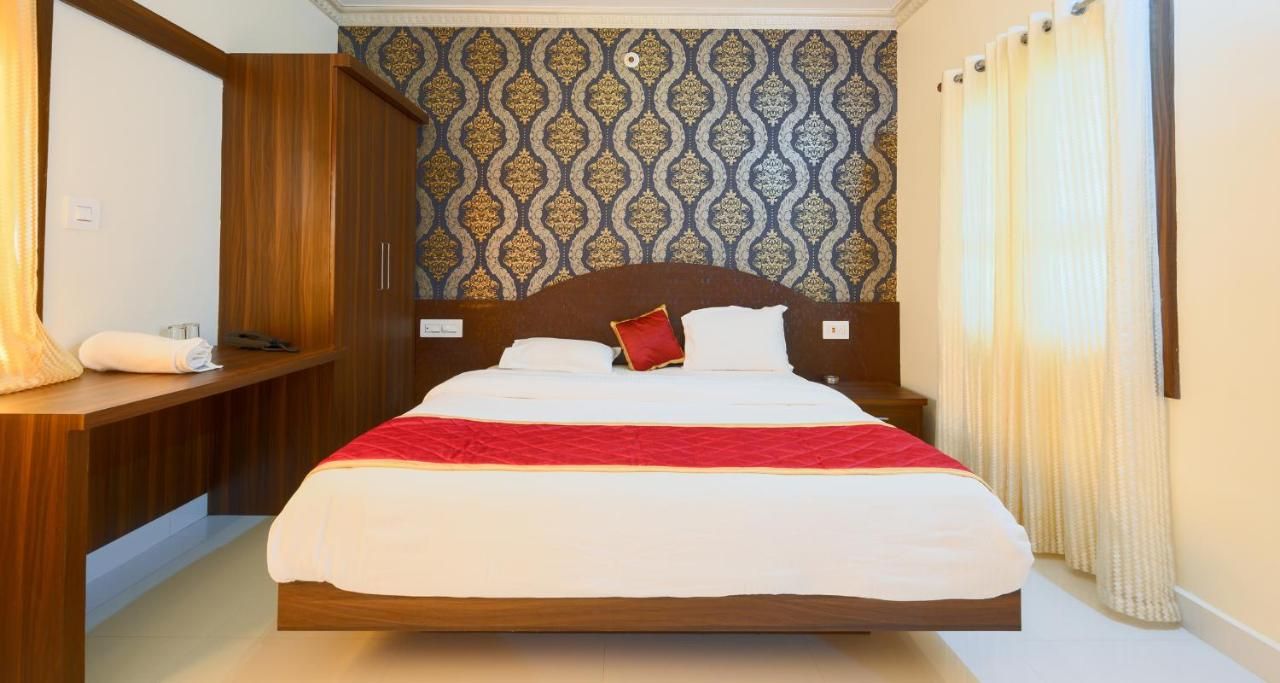 Excellency Resort & Spa Superior Room 2