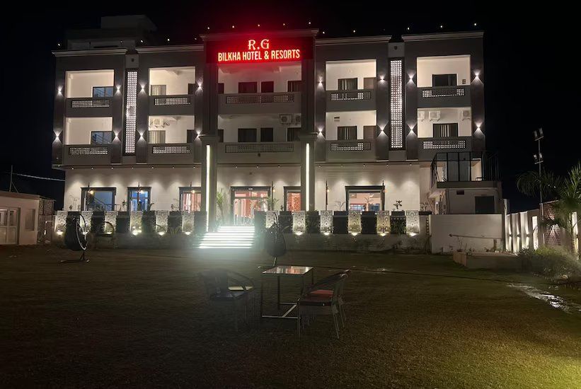 Hotel Exterior