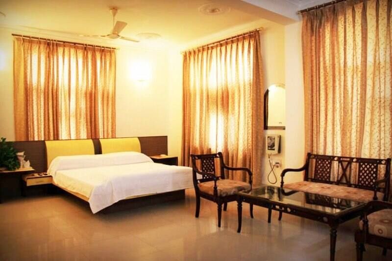 Super Deluxe Room