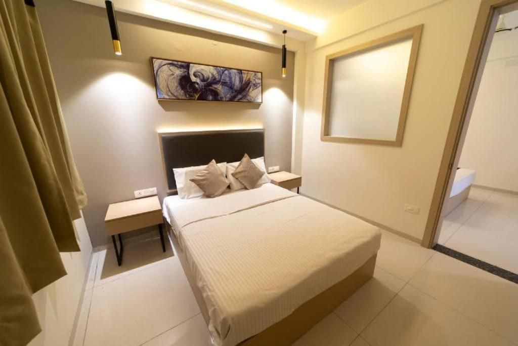 Deluxe Double Ac Room