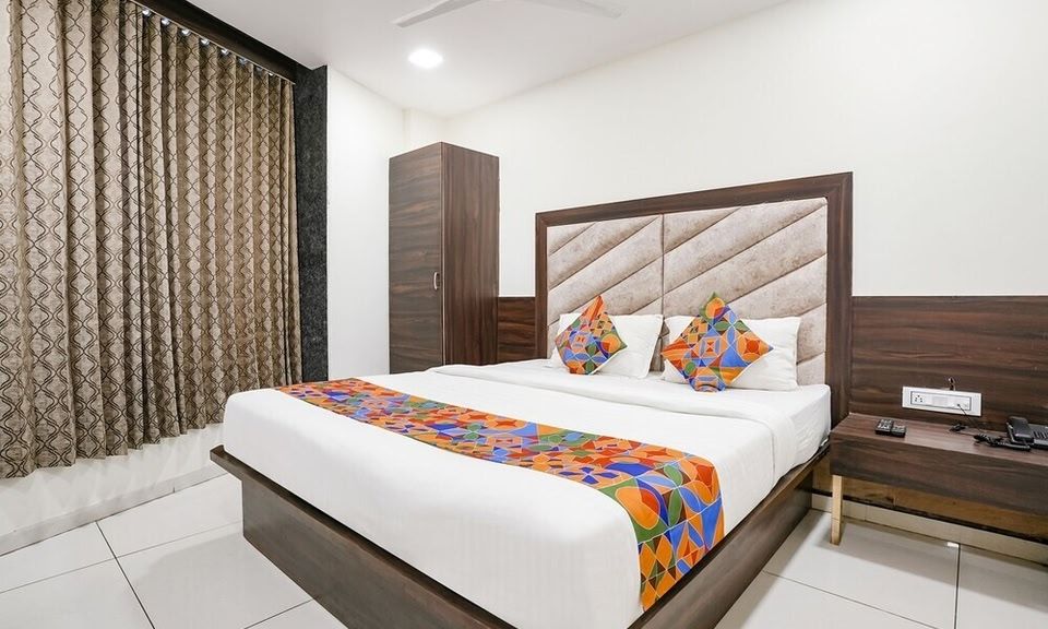 Hotel Silver Inn Deluxe Room 4