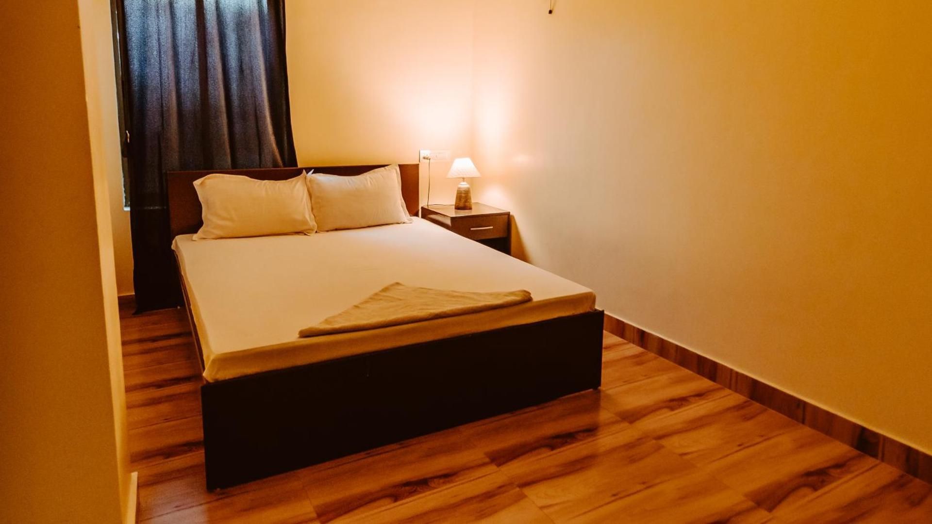 Standard Double Non AC