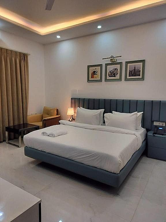 Deluxe Room with Balcony