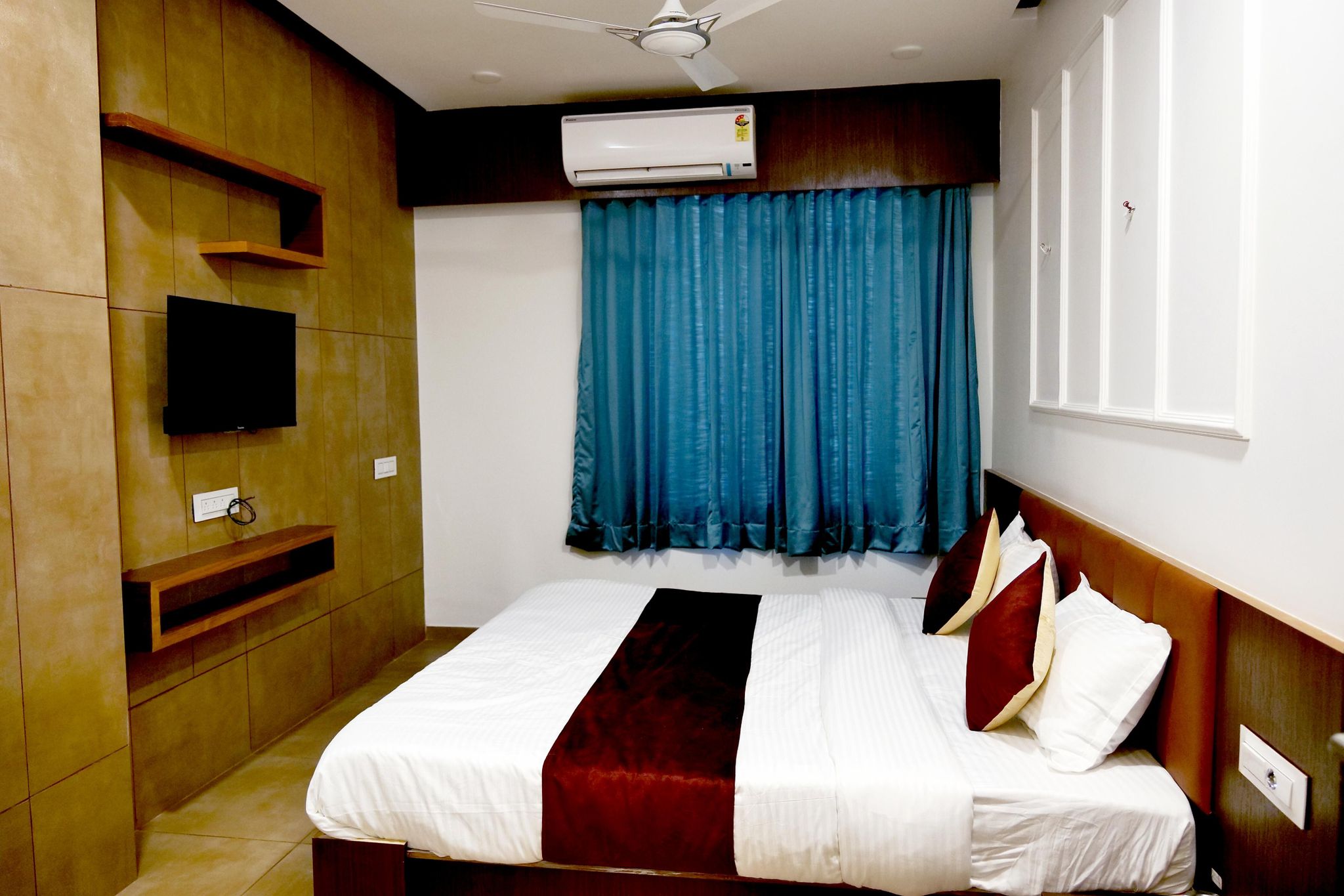 Suite Room