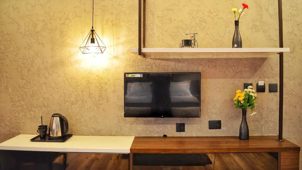 Romantic Hideaway Suite