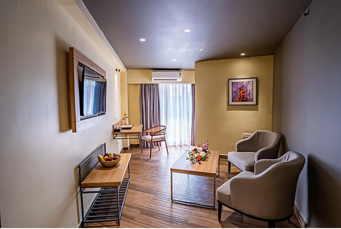 Premium with Balcony Partial Sea view