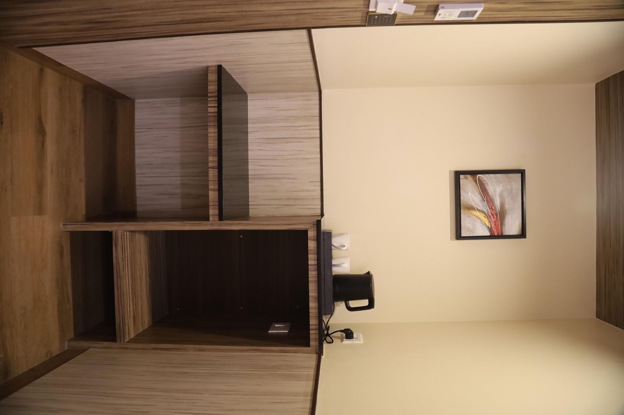  Kings Bury Inn Standard Double Room 5