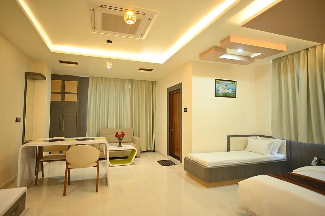 Lee Palace Hotel Executive Room 7