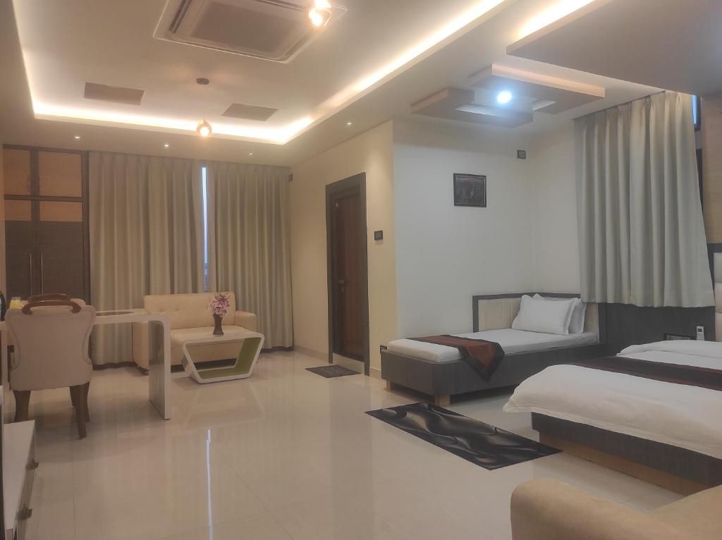 Lee Palace Hotel Executive Room 5